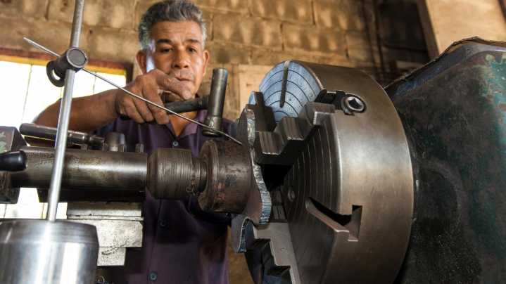 Abrió la inscripción Carrera de Tornería Mecánica en Obreros del Porvenir: cómo inscribirse