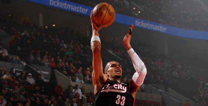 Talk Blazers vs. Bucks Here!