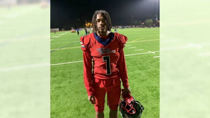 Crean Lutheran football’s perfect record ruined by Leuzinger in playoffs