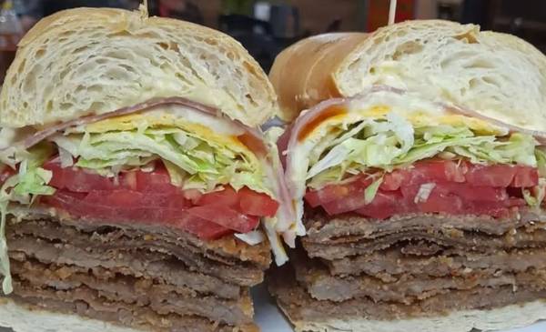 Sánguche de milanesa tucumano: el punto justo y los ingredientes que lleva