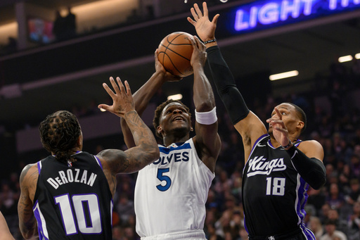 Los Kings aprovechan segundo colapso seguido de los Timberwolves en victoria 117