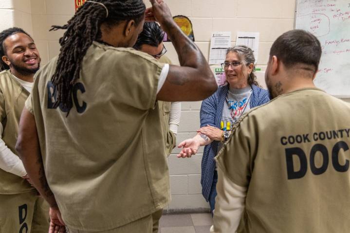 Cook County Jail detainees lean into DePaul statistics course