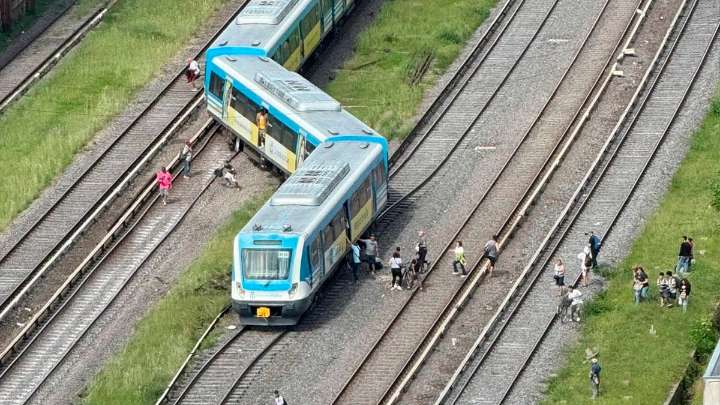 Descarriló una formación del Tren Sarmiento en Liniers: las imágenes