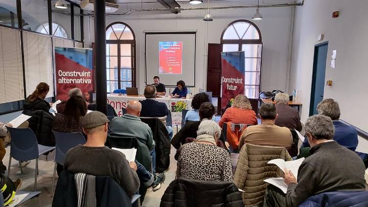 Esquerra Unida celebra su asamblea de Mallorca y elige a Ana Ordoñez como coordinadora