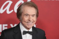 Raphael es el “hombre más feliz” tras convertirse en Persona del Año de los Latin Grammy