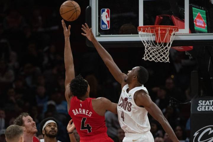 Cavaliers fall to Raptors in 126