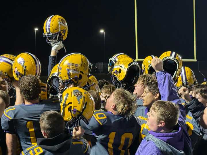 Blue Devils power past Wirt County 48-15 for seventh straight win