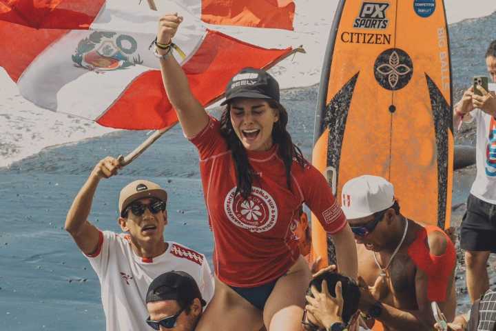 Perú en lo más alto del surf: Vania Torres se corona campeona mundial de SUP Surfing