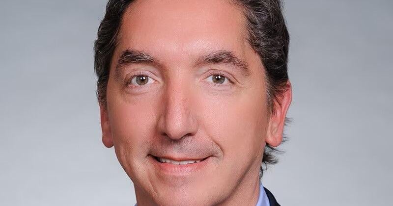 Zimmer Biomet reports sales increase, earnings decrease