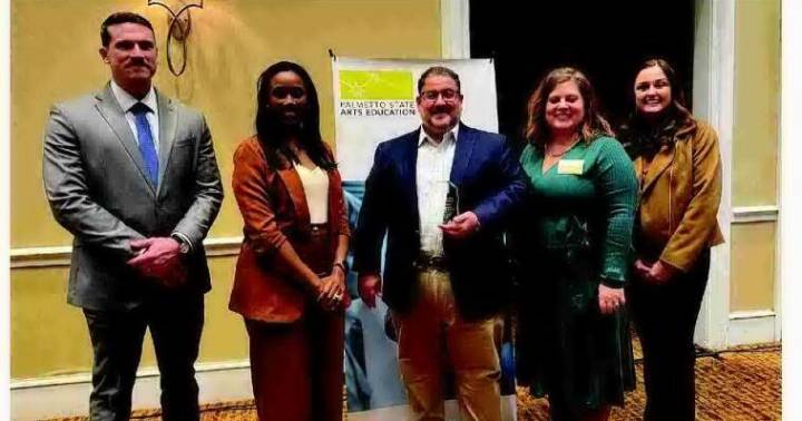 Florence 1 Schools recognized for integration of arts programs