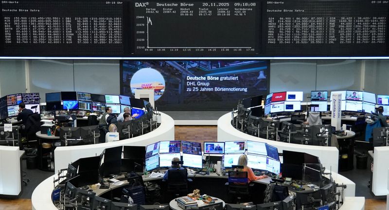 European shares recover as US rate-cut hopes lift sentiment; Ukraine talks in focus