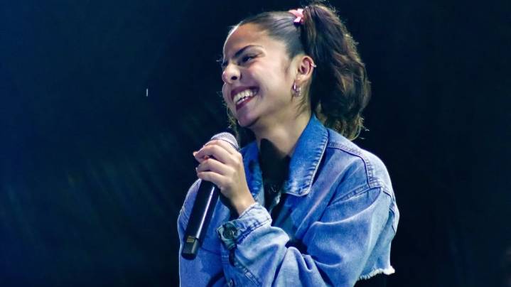 "Escuchame una cosita" celebra 5 años con más de 250 conciertos y 200 artistas