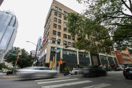 Billionaire Jeff Yass gives $100 million to University of Austin for free tuition