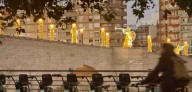 Zaragoza ya prueba sus luces navideñas: el Puente de Piedra desvela su magia