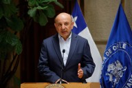 Comando de Jara suma al senador Juan Luis Castro como vocero de salud