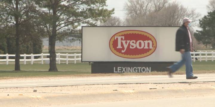 Tyson Foods to close major beef-processing plant in Lexington
