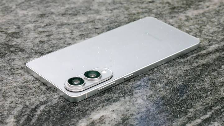 Samsung shouldn’t give up on the Galaxy S26 Edge — here’s why we still need a thin phone