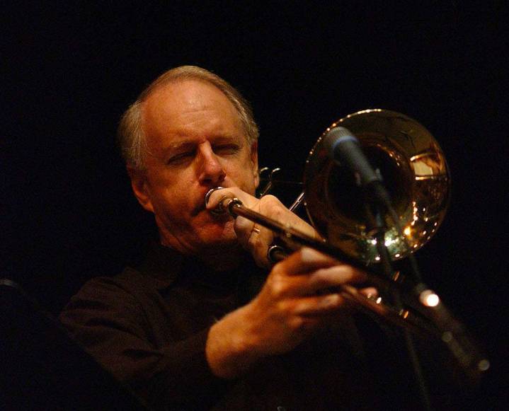Nearly 60 years later, jazz star Dave Eshelman back in Palo Alto for free show
