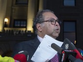 Nenshi pitches repeal of voting machine ban legislation, recall act, at Alberta Municipalities Convention
