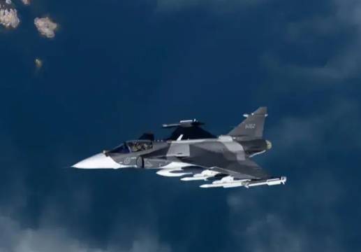 Contraloría le exige al MinDefensa que entregue en cinco días detalles sobre la compra de los aviones Gripen