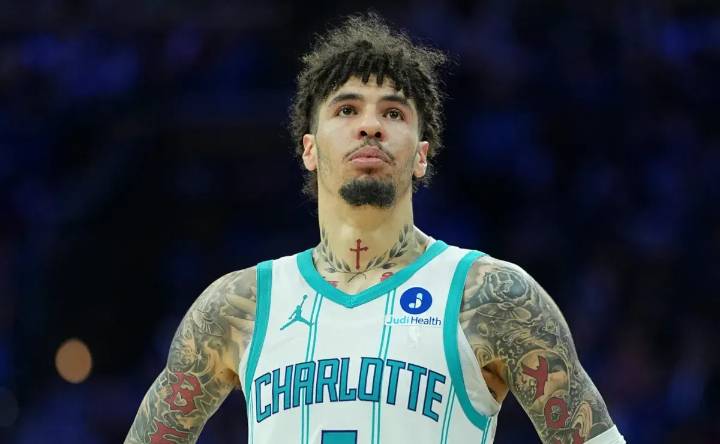 LaMelo Ball sets the record straight amid rumors of wanting a trade from Hornets