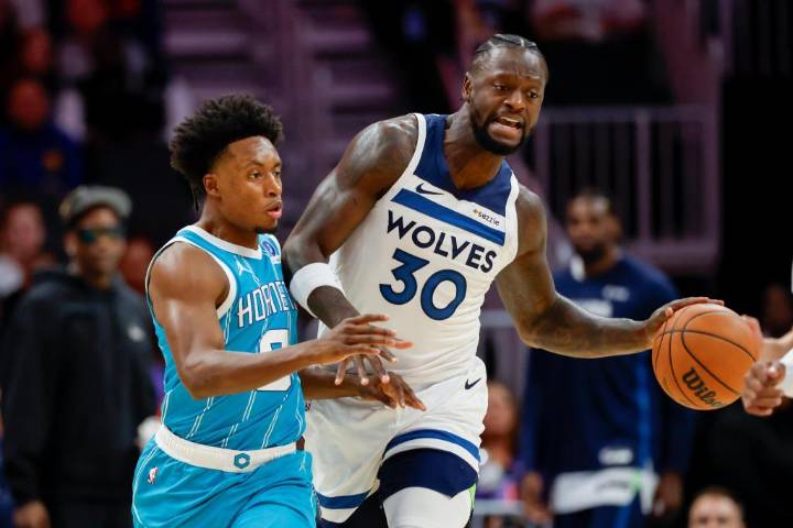 Randle anota 30 puntos por Timberwolves, que vencen a Hornets 122
