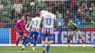 México se salva de goleada contra Paraguay,  gracias a Luis Malagón: 1