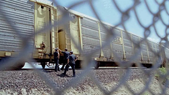 Bloqueos a vías férreas frenan 30 trenes y 250 mil toneladas de carga