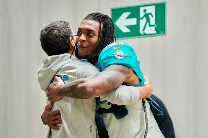 Dolphins Deep Dive: Breaking down OT win over Commanders in Madrid