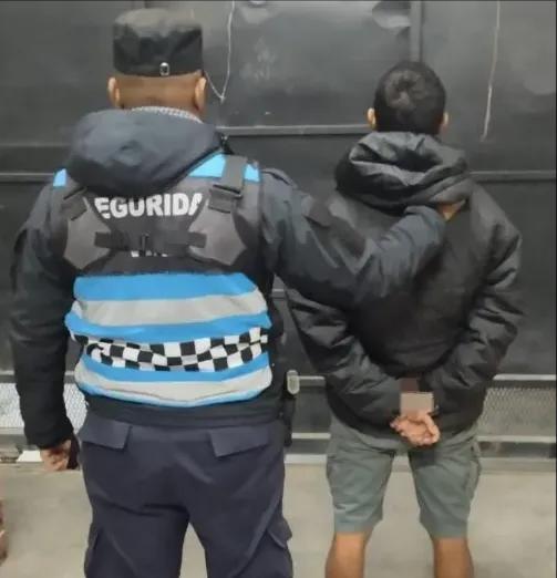 Detenidos en el acto: El sistema detectó pedidos de captura durante los controles