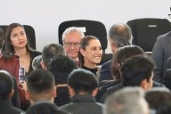 Congreso de Perú declara persona non grata a Sheinbaum