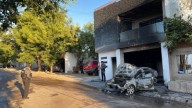 Delincuentes incendian dos viviendas y en una un bombero queda lesionado en la avenida Aquiles Serd�…