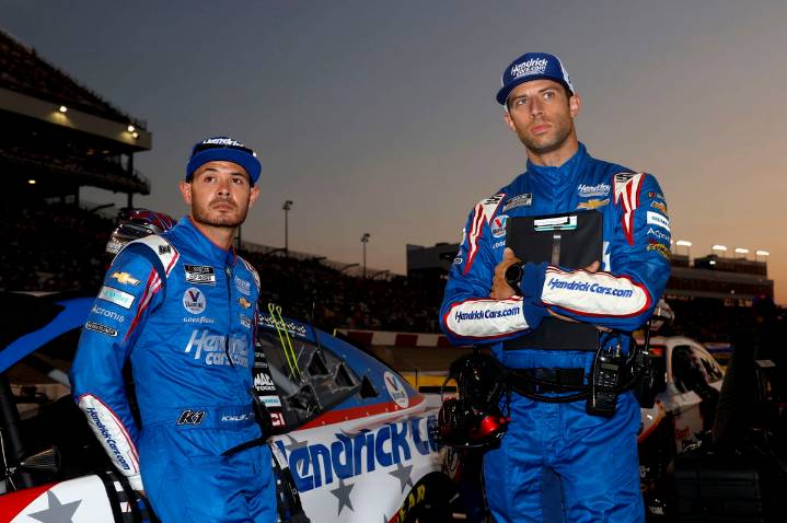 Kyle Larson’s Crew Chief Reflects on Tying HMS Hall of Famers With Honest Admission