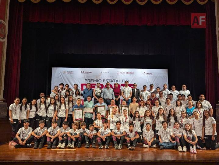 Gobierno del Estado de Colima entregó este miércoles el Premio Estatal al Deporte 2025