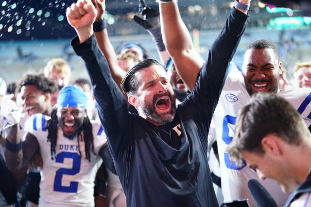 Stunning fake field goal pushes Duke past rival UNC