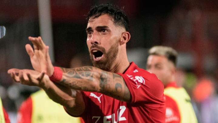 Gabriel Ávalos encendió la incertidumbre sobre su futuro en Independiente