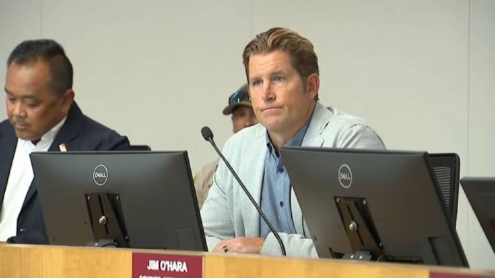 Encinitas councilman ordered to stand trial in parking dispute