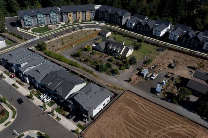 Should the federal government grade every state and city on its zoning rules? 