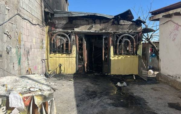 Fuga de gas en calentón provoca incendio y deja un lesionado