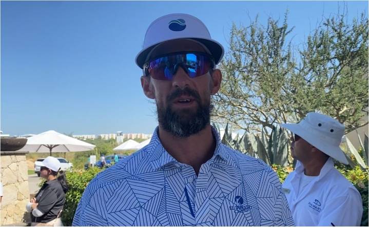Michael Phelps se luce en el campo de Tiger Woods: “Amo venir a Los Cabos y jugar golf acá”