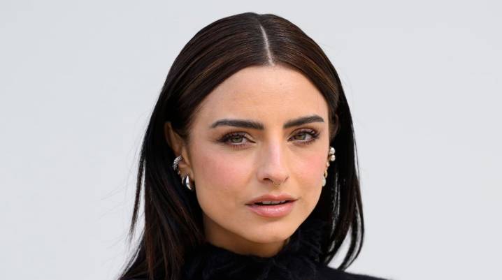 Aislinn Derbez rompe el silencio y revela la verdadera causa de muerte de su madre