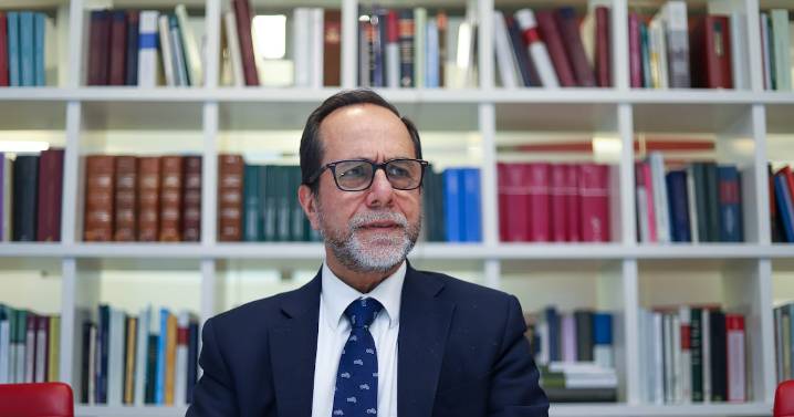 Presidente del Colegio de Abogados dice que la Suprema debe abrir cuaderno de remoción contra ministro Simpertigue