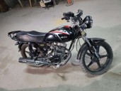 Conducía motocicleta robada