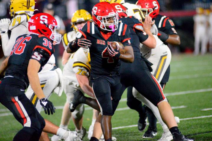 Steubenville Rolls To The Regional Semis