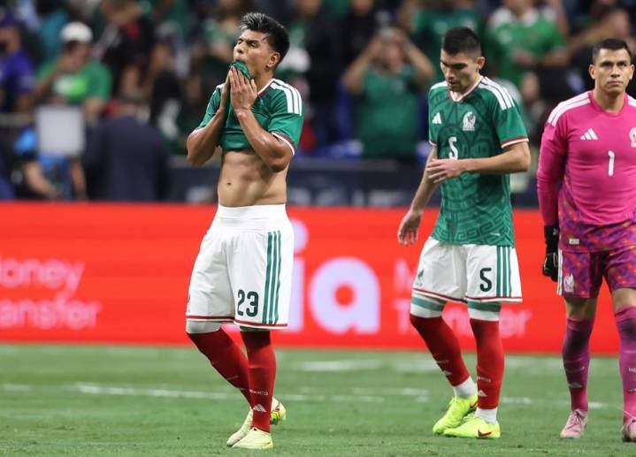 Cierra la Selección Mexicana el 2025 con derrota ante Paraguay