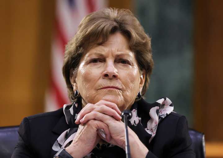 Demócratas critican pago millonario de EE.UU. a Guinea Ecuatorial por recibir deportados