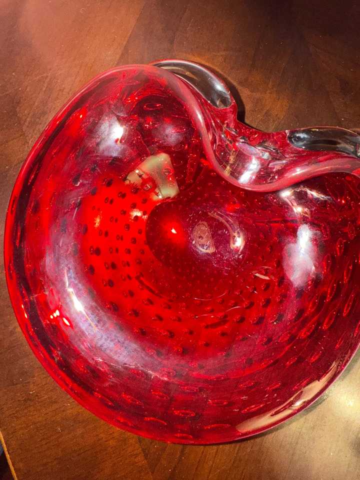 Cherishing the fine arts: Yenke Peddler Antiques