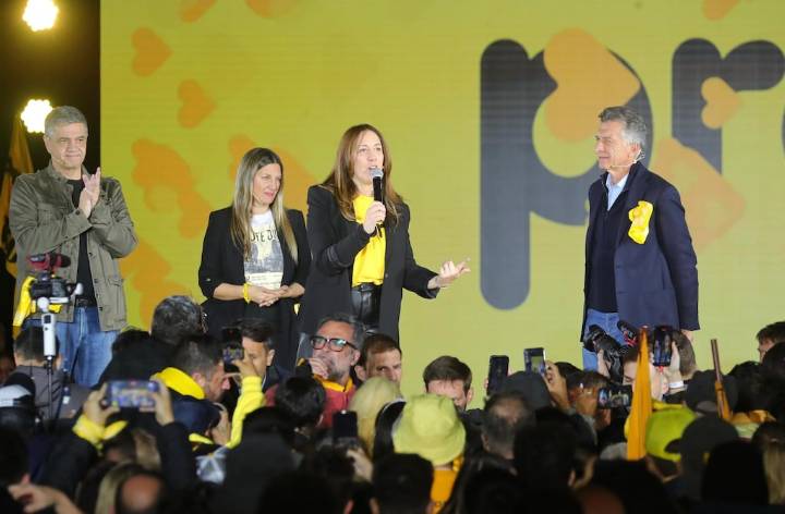 En medio de las negociaciones por las reformas, el PRO le envió una advertencia al Gobierno: "Tenemos la responsabilidad de poner límites"