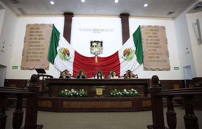 Legisladores fijan posicionamientos ante Segundo Informe de Gobierno de Manolo Jiménez