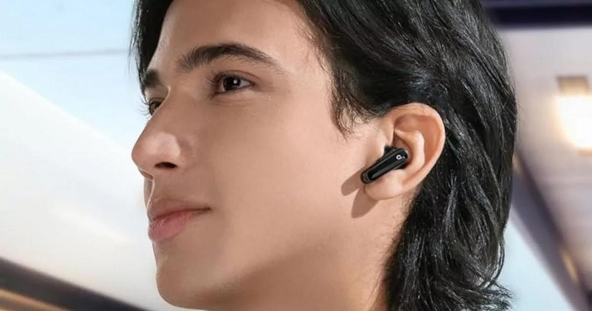 Amazon's 'better than Apple' wireless earphones just got 43% cheaper for Black Friday